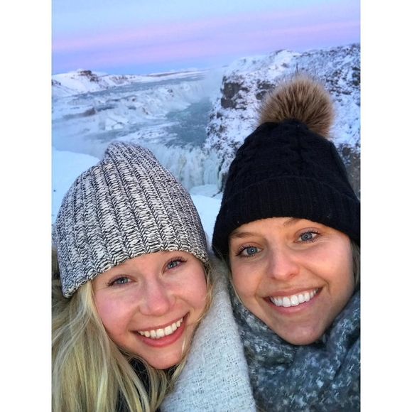 Meet your Posher, Alyson - Picture 1 of 1